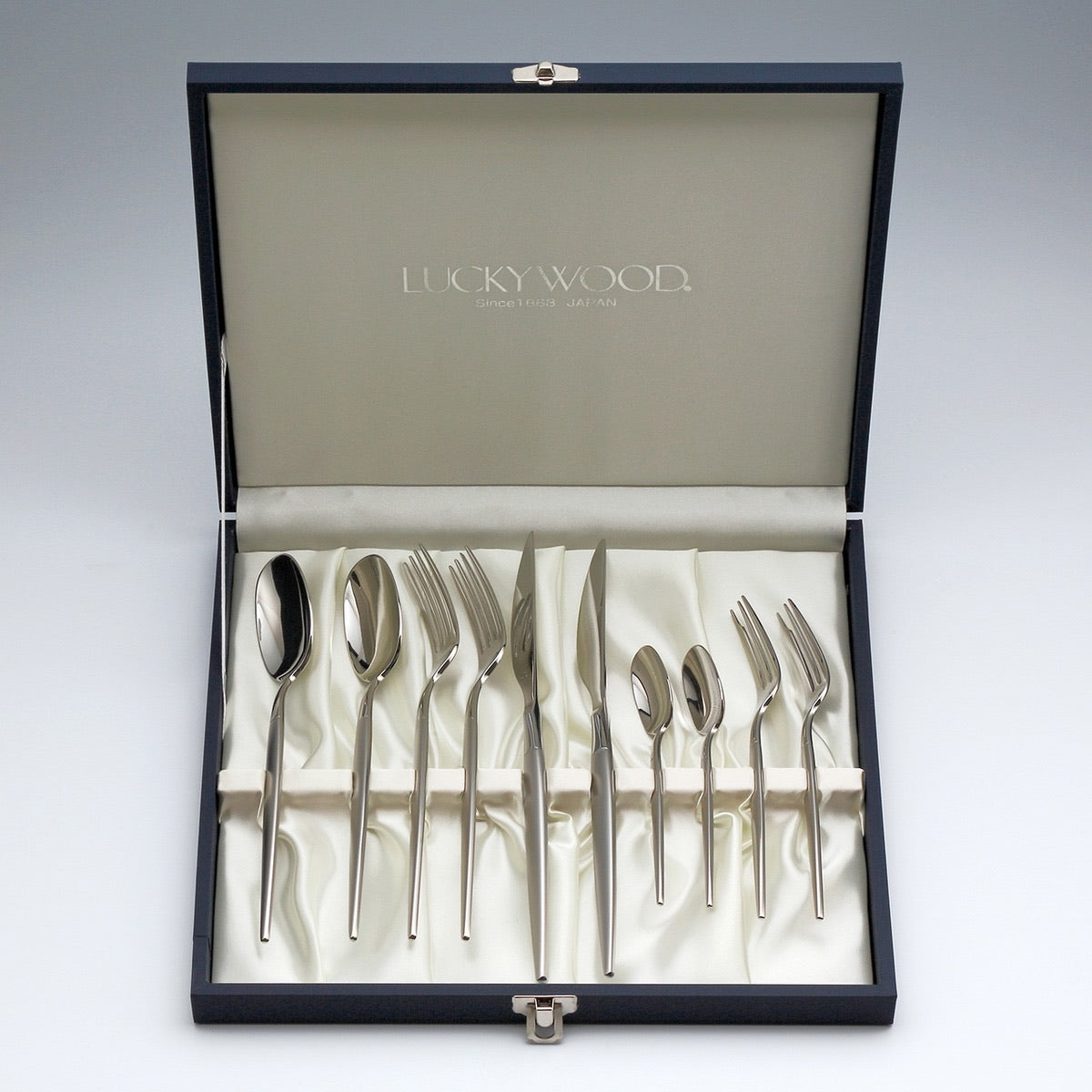 LUCKYWOOD 10-piece pair dinner set displayed in its presentation box